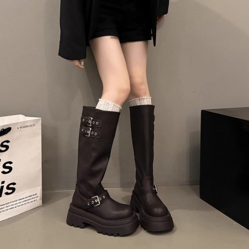 Botas Femininas de Plataforma  - Drone Camera Stabilized avaliação e preço