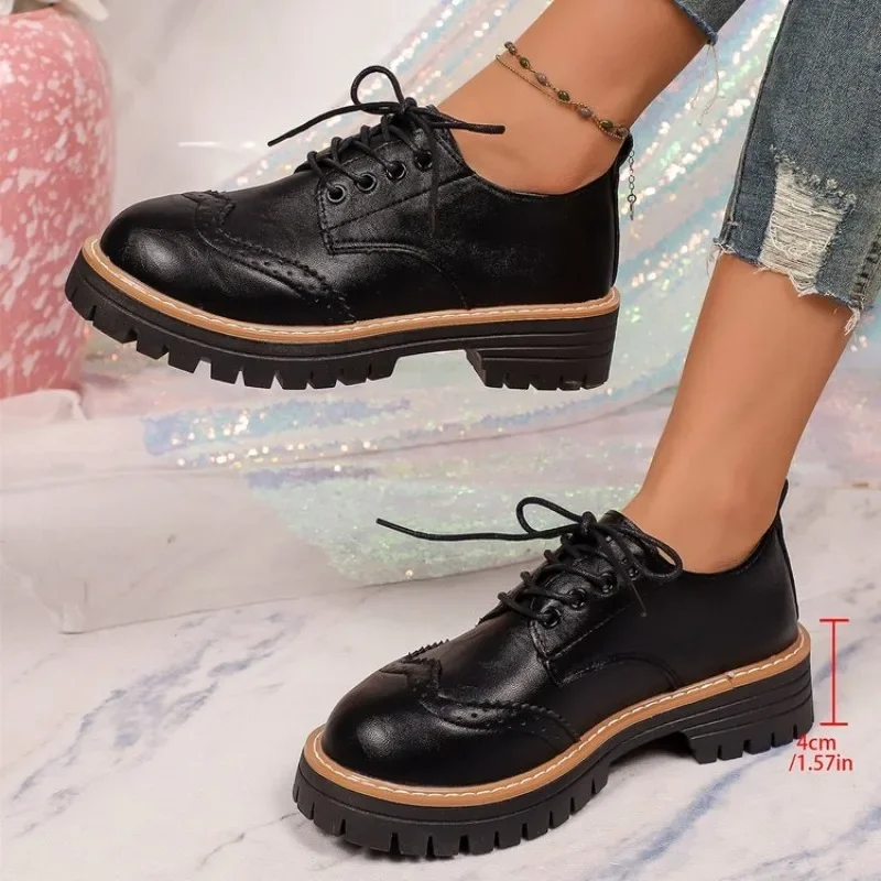 Sapatos Oxford Clássicos Femin - Drone Camera Stabilized avaliação e preço
